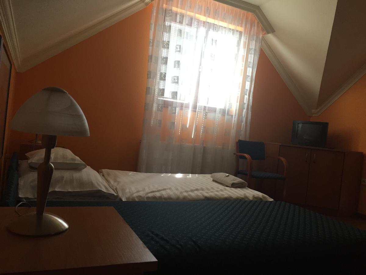 Apartman Dora Hajdúszoboszló Eksteriør bilde
